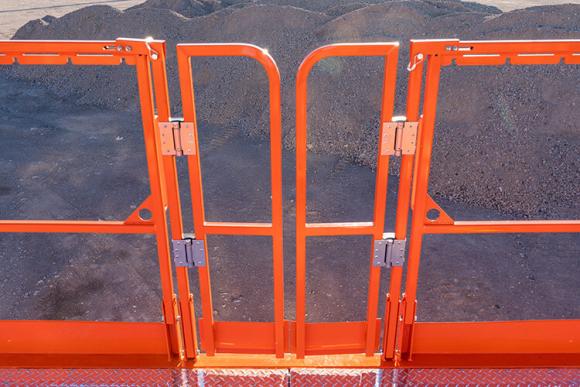 10-Saloon-door-style-entry-gates