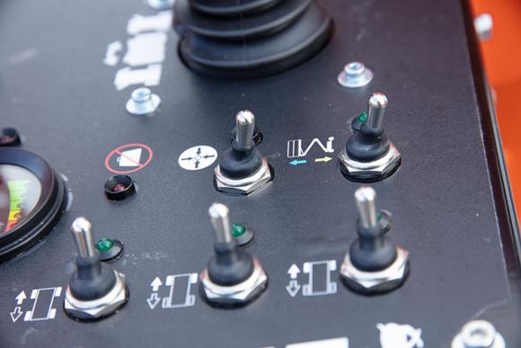 16-SNORKEL_PROD_DETAIL_SL26RTE-16