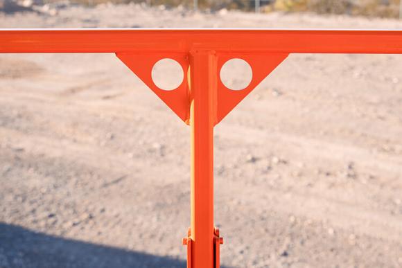 4-Built-in-lanyard-attachment-points_0