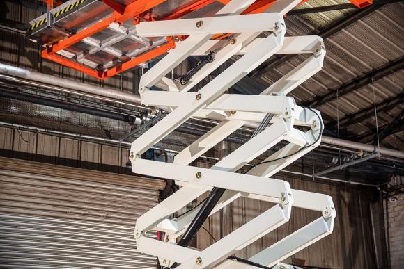 5-Heavy duty scissor stack-min