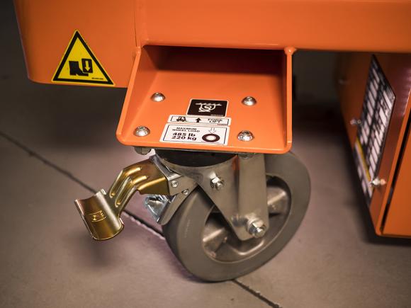 5-snorkel-push-scissor-non-marking-casters